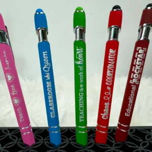 Colorful pens with motivational teaching messages.